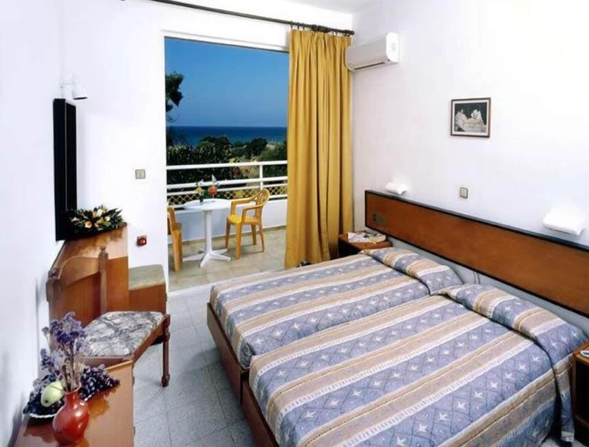 Hotel Asteria Agios Kirykos  Exterior photo