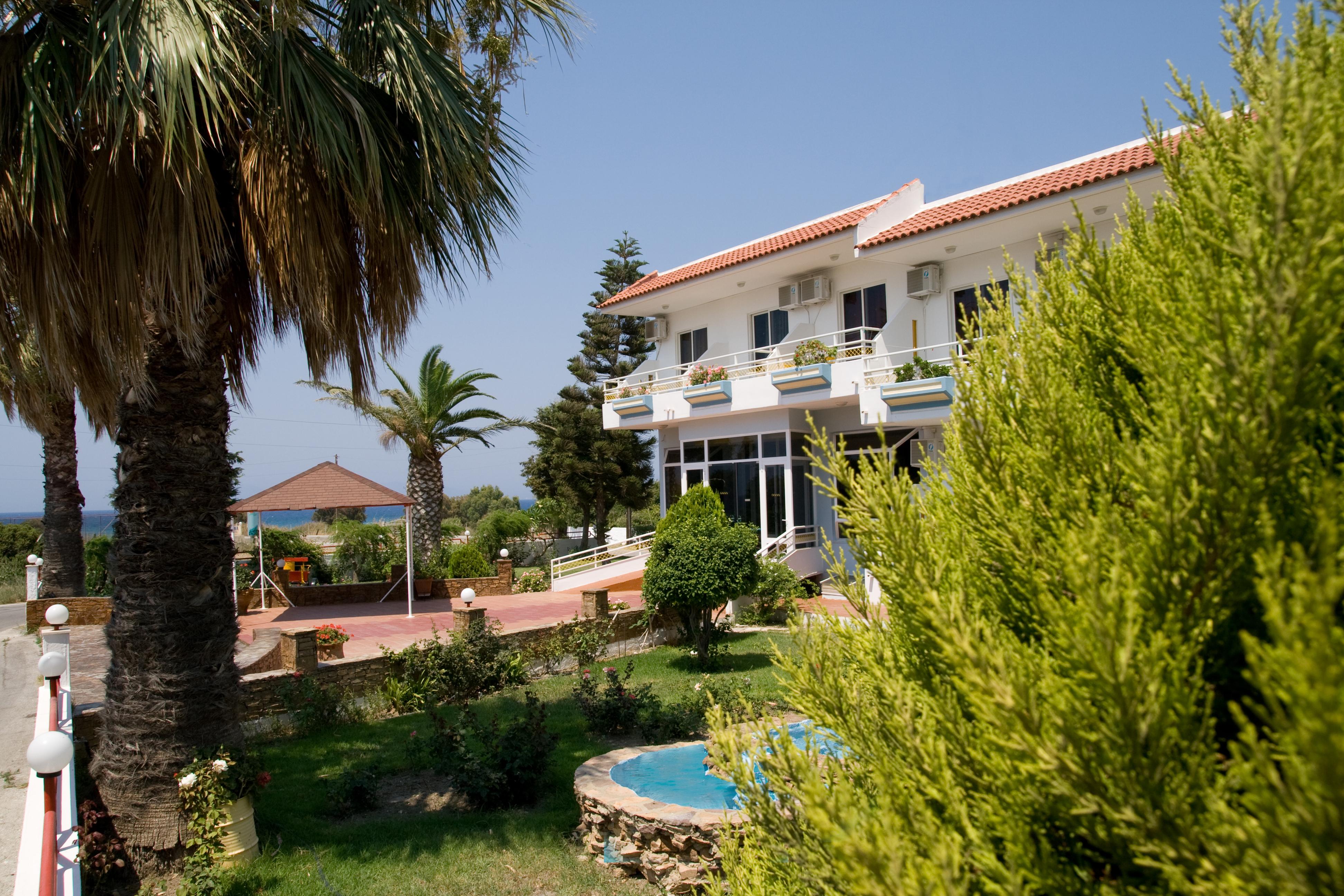 Hotel Asteria Agios Kirykos  Exterior photo
