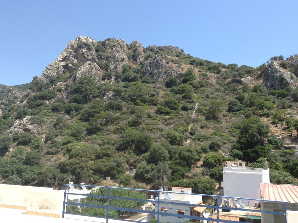 Hotel Asteria Agios Kirykos  Exterior photo