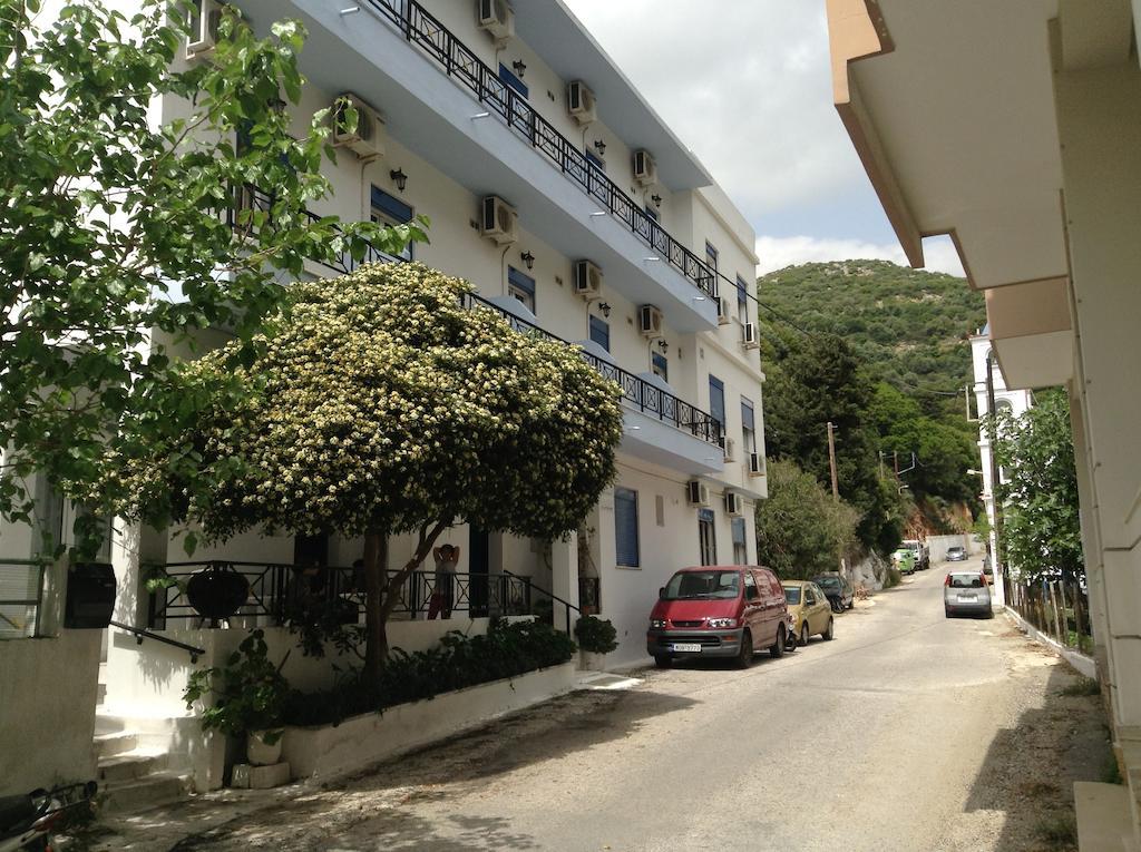Hotel Asteria Agios Kirykos  Exterior photo